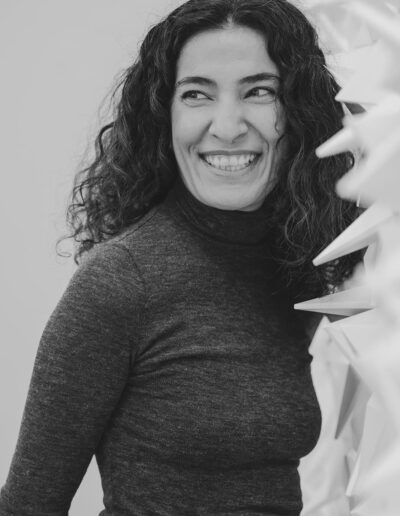 Farida - JOU care for beauty Team